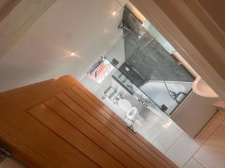 2 bed beautiful apartment, close to centre Modern, fresh and cozy sleeps 6 - 4