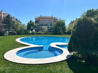 4-room apartment in Pipera complex with Pool and Fitness Room - 0