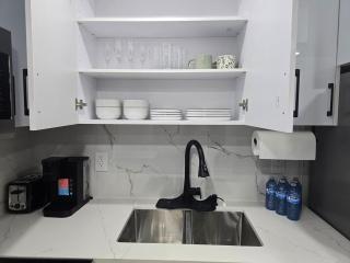 Brand New 2BR Luxury Suite in Milton - 1