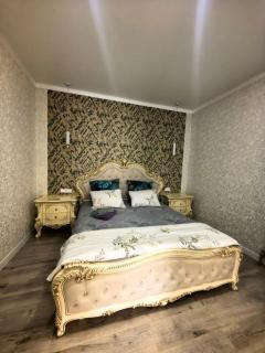 LUX 3 Room Apartments - 3