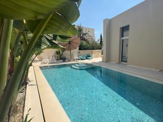 Privat Pool Green Gem Villa 82, Green Coast - 9