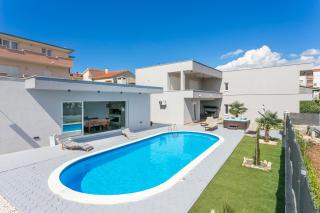 Family friendly house with a swimming pool Kastel Stafilic, Kastela - 21263 - 9
