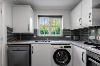 Saxmundham, Sizewell Contractor House with Parking - 7