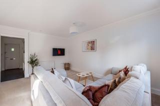 Saxmundham, Sizewell Contractor House with Parking - 3