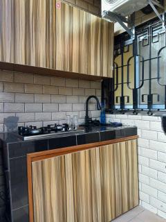 Green studio room with its own gate - 3