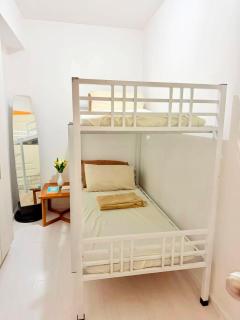 Azure Staycation Deluxe Unit 1615 - 1