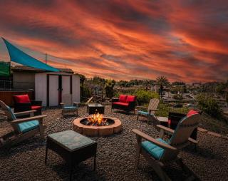 HotTub, Movie theater, Fire pits, Downtown view - 8