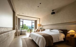 凤凰县栖凤山隐民宿店Qifeng Mountain Hidden Light Luxury Courtyard Hotel - Fenghuang Ancient City Nanhuamen - 5