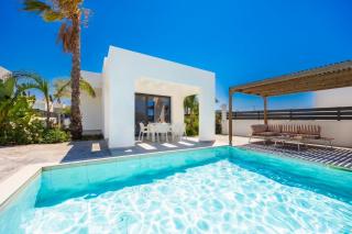 Villa Salty Sun 4 - 7