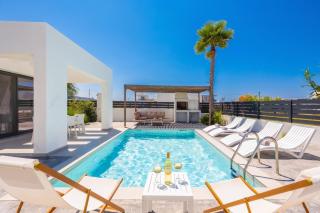 Villa Salty Sun 4 - 6