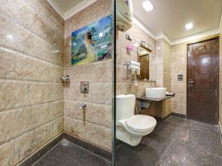 Hotel Karan Holidays Near Pitampura Metro Station - 5