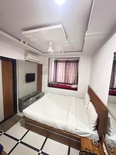 Hotel Mangal Niwas Udaipur - 2