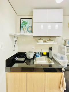 SM 5 Modern & Radiant Studio - 7