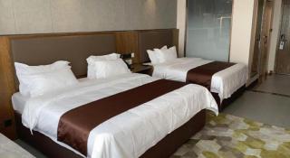 Green Tree Inn Zhenjiang Jiepai Town - 1