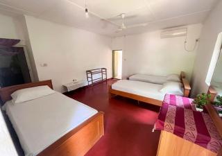 Indrani Inn Tourist Rest - 8