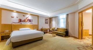 Vienna Hotel Hubei Xiangyang Tang City Gulou - 2