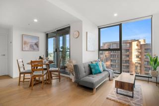 2BR Boho Oasis Central City Living - 2
