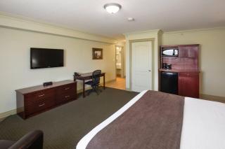 Quality Inn & Suites Whitecourt - 3