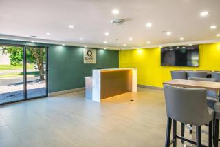 Quality Inn - 9