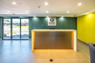 Quality Inn - 6