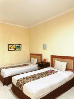 Hotel Aqilla Inn Pasuruan - 0