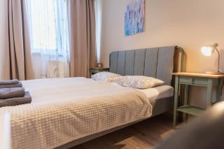 COZY apartment in GREAT location - 9