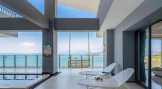 Island Skylight Resort - 8
