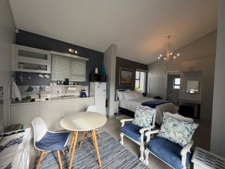 37onEleven studio Shelley Point, St Helena Bay - 0