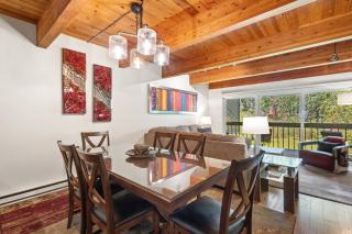 Riverside Dream! Quiet Spot w Deck, 5 Min Walk to Gondola & Main St, condo - 1