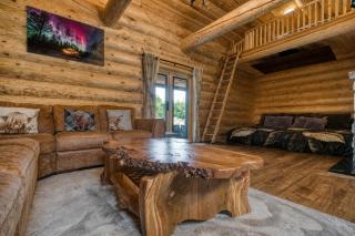 Luxury Log Cabin Sleeps 6 with Private Hot Tub & Scenic Views near Durham & Bishop Auckland - 2