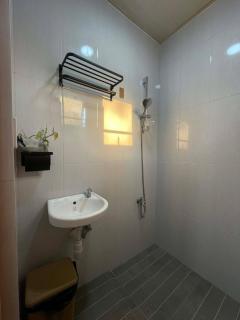 Papongs Guest House - 3