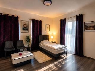 Speziell 2 Zimmer Wohnung mit Aussicht & Balkon - 9