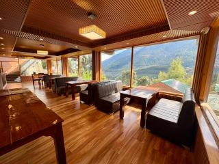 New Naina Rockland- Centrally Heated and Cooled rooms with Mountain & River View - 2