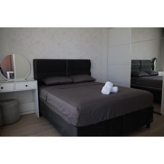 Lyusi South Plus Apartment Heated Pool & Parking - 9