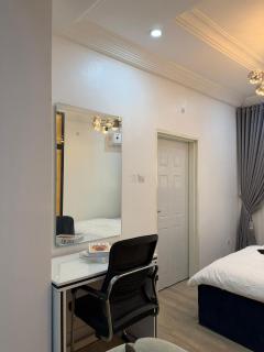 Luxury Studios Utako-City Center - 0