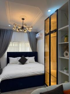 Luxury Studios Utako-City Center - 1