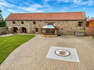 The Oak, Country Home, Sleeps 4 with Hot Tub near Durham City & Bishop Auckland - 8