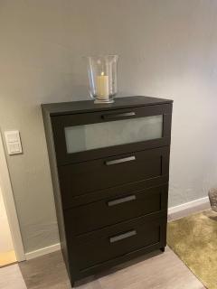 Overnight apartment with double bed, kitchenette, and shower - 8
