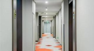 Borrman Hotel Wuxi Hubin Business Street - 2