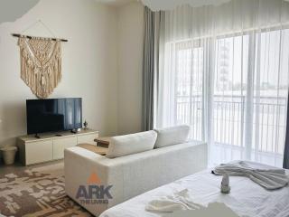 Short Yas Living Experience by Ark Living - 2