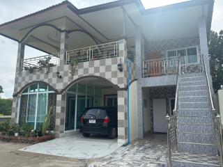CC Homestay - 8