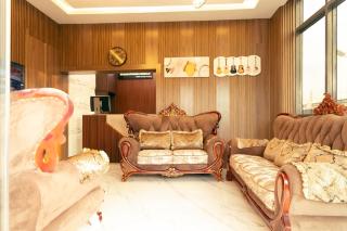 TOPAYINKS LUXURY APARTMENTs - 2