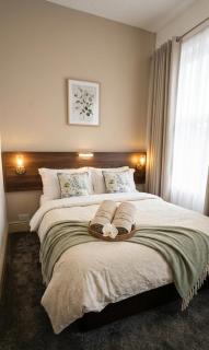 arncliffe hotel - 2