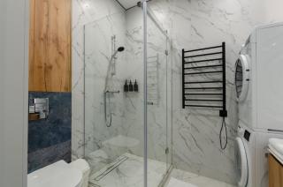 24-280a Manhattan, Beresteiskyi 11, Kyiv, Politekh metro nearby, stunning city view, 15 kW backup power, Petrovdom Apartment - 1