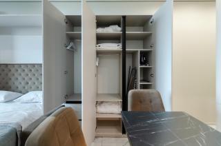 24-280a Manhattan, Beresteiskyi 11, Kyiv, Politekh metro nearby, stunning city view, 15 kW backup power, Petrovdom Apartment - 2