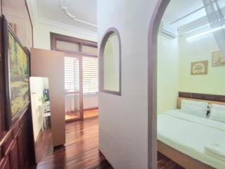 Big Sunny Balcony Private Kitchen 1BR Apart Near FnB Or Canal Area - 6