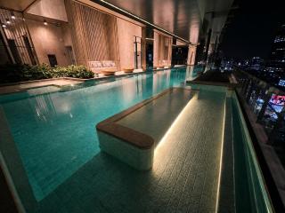 Luxury Stay, Walk to One Bangkok - 0