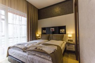 La Pazza Suites - 4