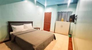Nikitas Place and Hotel - 3