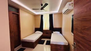 Hotel LB & SONS - 2